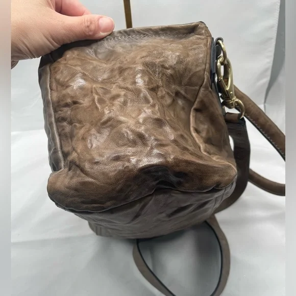 GIVENCHY Tumbled Sheepskin Pandora - Picture 5 of 9